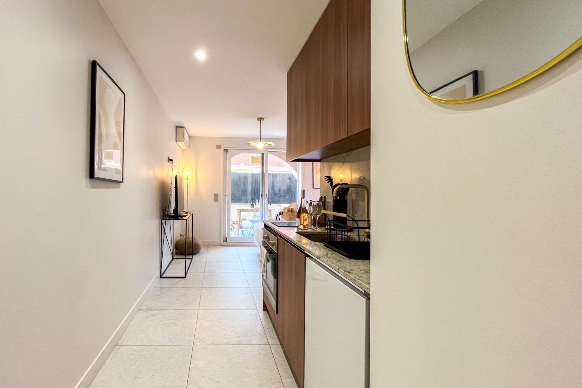 Appartement Place Des Lices - K1 *